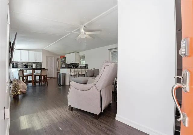 3rd image of 9295 Luna Dr, Saint Cloud, FL 34773 | MLS# S5154409