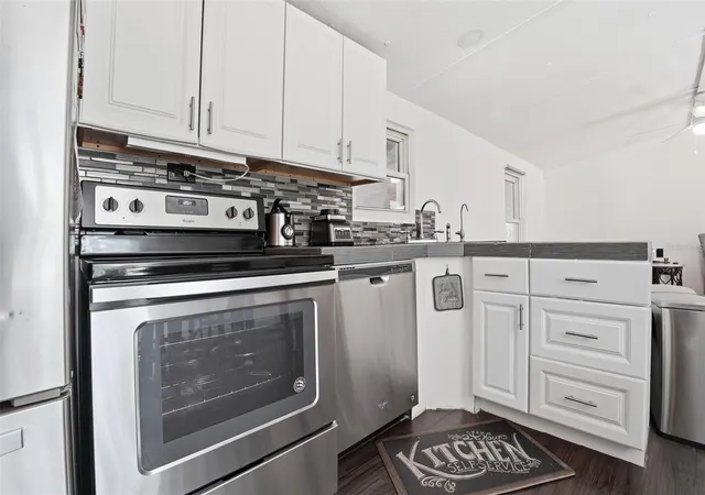 5th image of 9295 Luna Dr, Saint Cloud, FL 34773 | MLS# S5154409