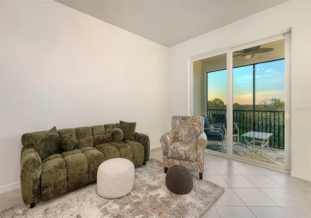 Photo 4 of Condo for sale at 12240 Wellen Golf St #403, Venice, FL 34293 | MLS# A4701068 | Listing updated on 2026-08-20