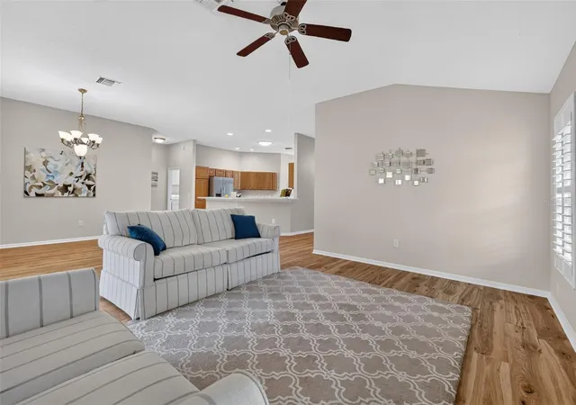 4th image of 17101 Se 94Th Berrien Ct, The Villages, FL 32162 | MLS# G5115553
