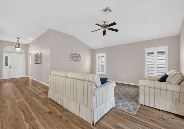 5th image of 17101 Se 94Th Berrien Ct, The Villages, FL 32162 | MLS# G5115553