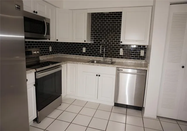 Photo 4 of Sale Pending at 13100 S Mccall Rd #184, Port Charlotte, FL 33981 | MLS# C7528832 | Listing updated on 2026-09-03