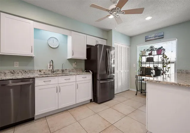 4th image of 1554 Tallywood Dr #7127, Sarasota, FL 34237 | MLS# A4701083