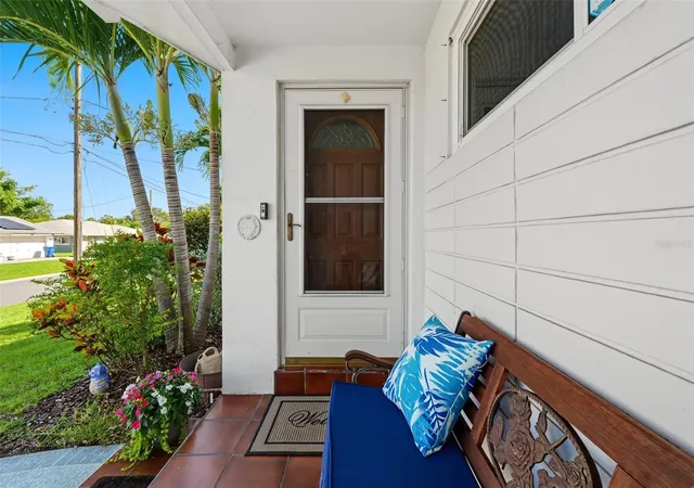 5th image of 309 Gatewood Dr, Largo, FL 33770 | MLS# TB8532927