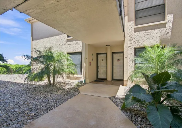 2nd image of 6177 Sun Blvd #109, Saint Petersburg, FL 33715 | MLS# TB8532943
