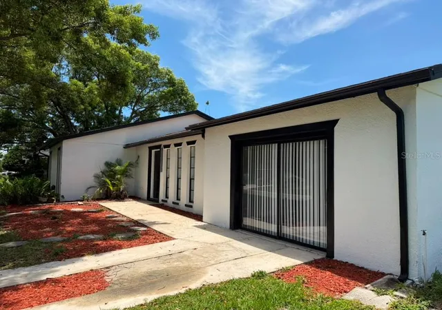 Photo 3 of Single family home for sale at 144 Hidalgo Ave, Kissimmee, FL 34743 | MLS# S5154454 | Listing updated on 2026-08-19