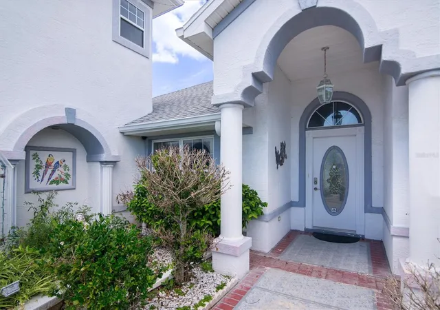 Photo 3 of Single family home for sale at 12 Cloverdale Ct S, Palm Coast, FL 32137 | MLS# FC320228 | Listing updated on 2026-08-22
