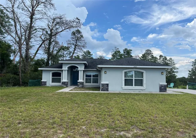 Photo 1 of Single family home for sale at 2404 Lema Dr, Spring Hill, FL 34609 | MLS# W7888011 | Listing updated on 2026-09-02