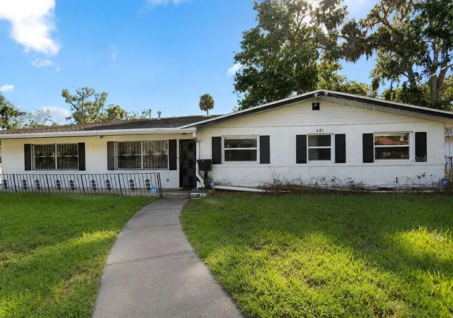 1st image of 421 N Frederick Ave, Daytona Beach, FL 32114 | MLS# V4950421