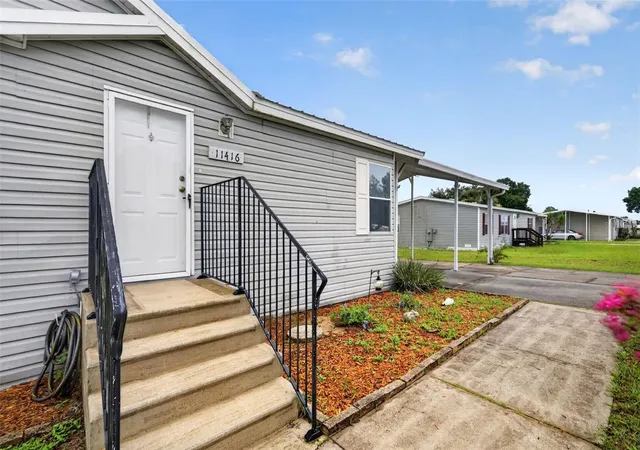 Photo 3 of Manufactured home for sale at 11416 Pheasant Trl, Leesburg, FL 34788 | MLS# G5115601 | Listing updated on 2026-09-25