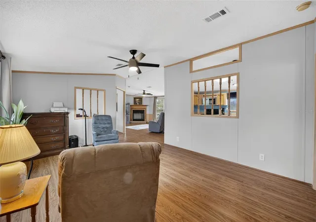 Photo 4 of Manufactured home for sale at 11416 Pheasant Trl, Leesburg, FL 34788 | MLS# G5115601 | Listing updated on 2026-09-25