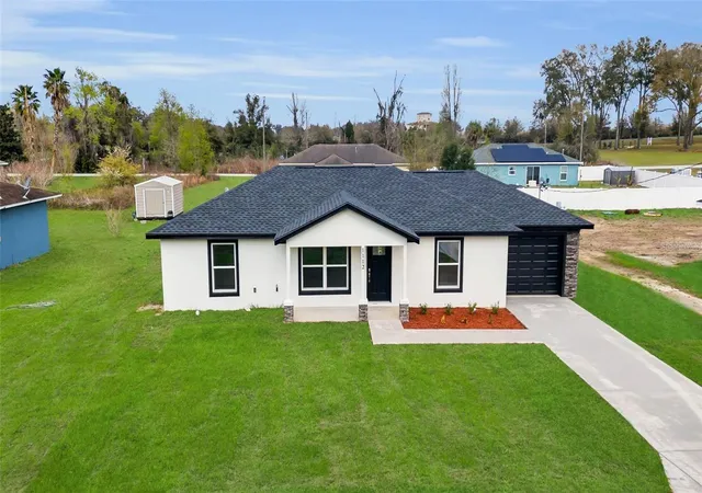 Photo 2 of Sale Pending at 14619 Sw 21 Place, Ocala, FL 34481 | MLS# OM729265 | Listing updated on 2026-08-21