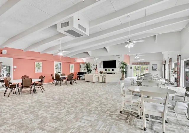 2nd image of 3620 Ironwood Cir, BRADENTON, FL 34209