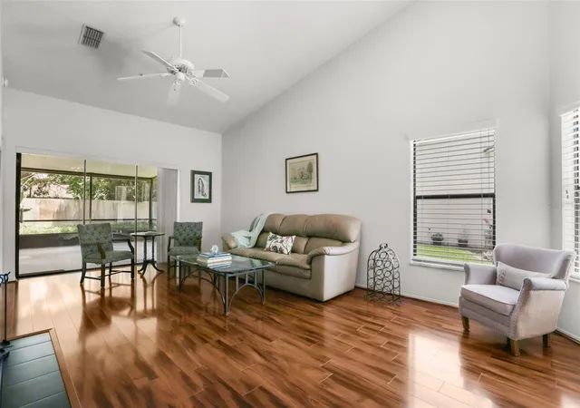 4th image of 223 Heron St, Altamonte Springs, FL 32701 | MLS# O6428606