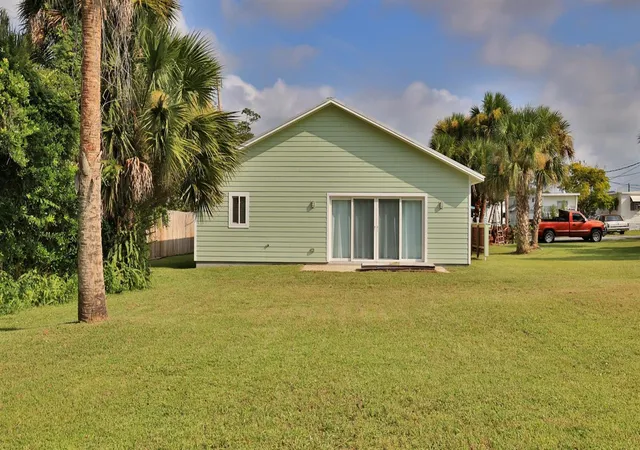 Photo 32 of Single family home for sale at 118 Snyder St, Edgewater, FL 32132 | MLS# NS1088849 | Listing updated on 2026-08-17