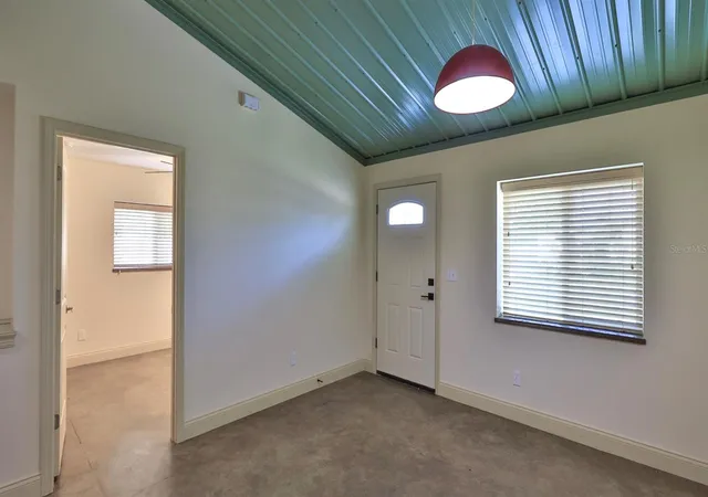 Photo 5 of Single family home for sale at 118 Snyder St, Edgewater, FL 32132 | MLS# NS1088849 | Listing updated on 2026-08-17