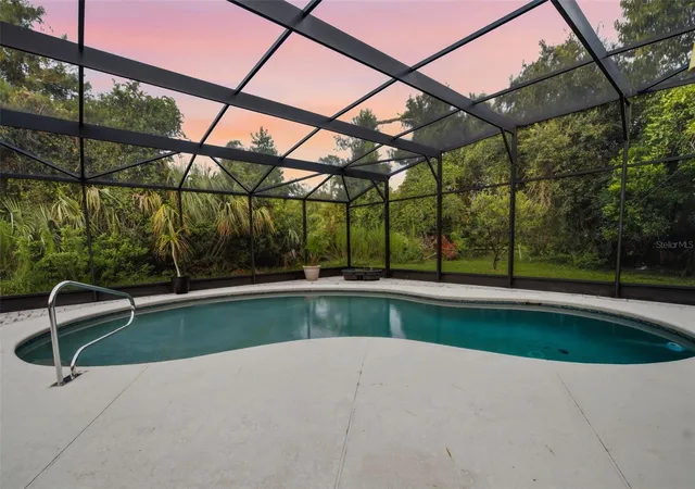 4th image of 1690 Tallapoosa Dr, Geneva, FL 32732 | MLS# O6428706