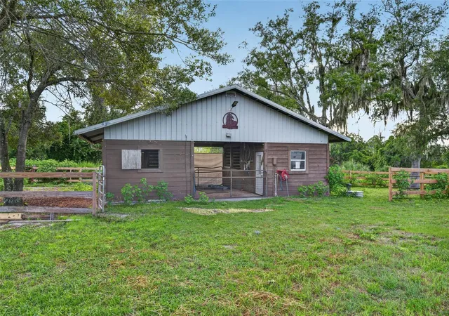 5th image of 1690 Tallapoosa Dr, Geneva, FL 32732 | MLS# O6428706