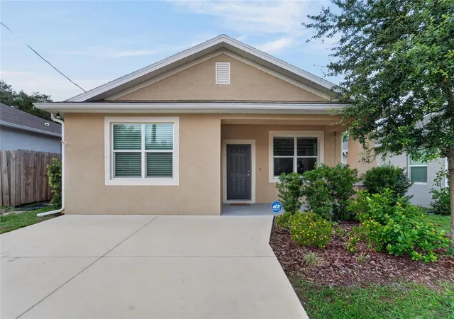 Photo 2 of Single family home for sale at 3507 E 10th Avenue, Tampa, FL 33605 | MLS# TB8533398 | Listing updated on 2026-09-08