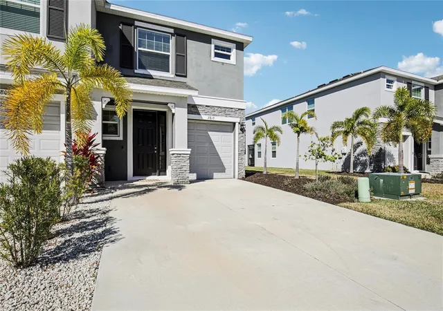Photo 2 of Townhouse for sale at 2813 Midnight Pearl Dr, Sarasota, FL 34240 | MLS# A4701279 | Listing updated on 2026-08-23
