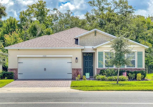 Photo 1 of Single family home for sale at 1739 Red Rock Rd, New Smyrna Beach, FL 32168 | MLS# V4950442 | Listing updated on 2026-08-31