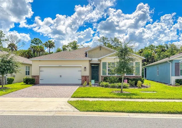Photo 2 of Single family home for sale at 1739 Red Rock Rd, New Smyrna Beach, FL 32168 | MLS# V4950442 | Listing updated on 2026-08-31