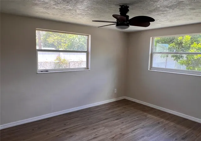 16th image of 6111 Rollins St, Bradenton, FL 34207 | MLS# A4701297
