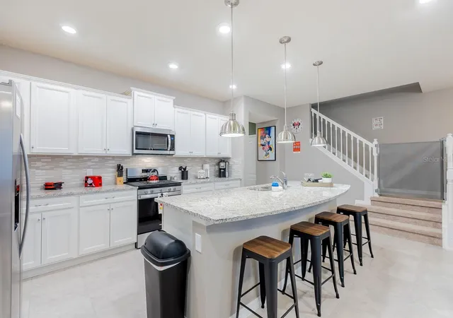 4th image of 7581 Oak Spring Ln, Davenport, FL 33837 | MLS# O6428865