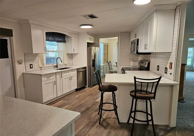 5th image of 217 Lake Tarpon Dr #24, Palm Harbor, FL 34684 | MLS# TB8533541