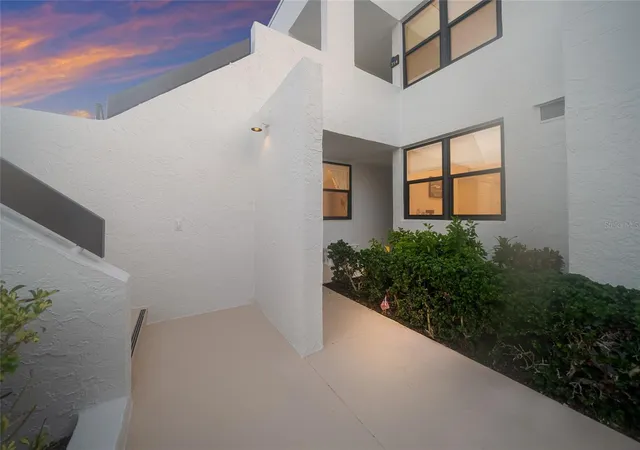 1st image of 713 Bayport Wy #713, Longboat Key, FL 34228 | MLS# A4701332