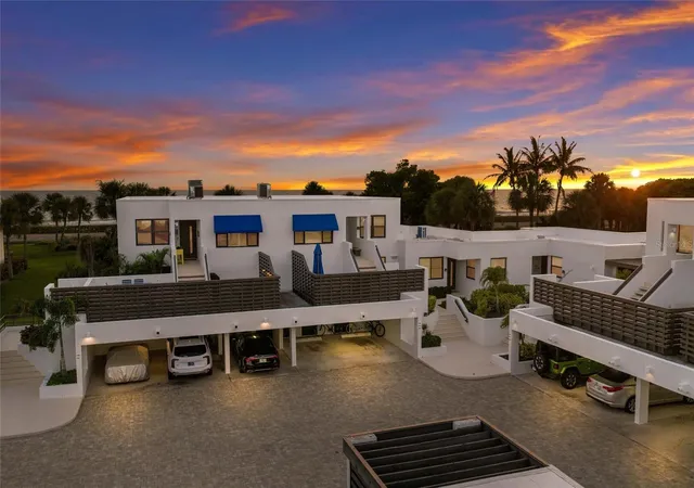 2nd image of 713 Bayport Wy #713, Longboat Key, FL 34228 | MLS# A4701332