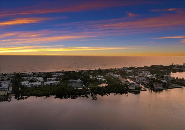 35th image of 713 Bayport Wy #713, Longboat Key, FL 34228 | MLS# A4701332