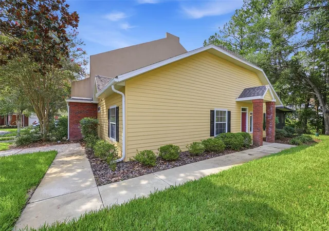 3rd image of 2760 Nw 105Th Dr, Gainesville, FL 32606 | MLS# GC542300