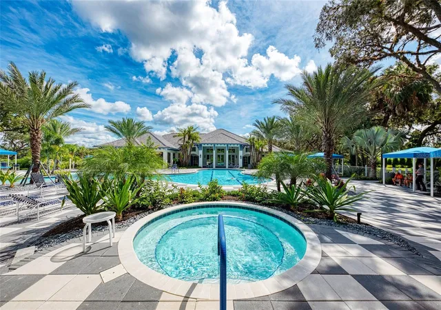 Photo 53 of Single family home for sale at 12662 Shimmering Oak Cir, Venice, FL 34293 | MLS# A4701362 | Listing updated on 2026-09-01