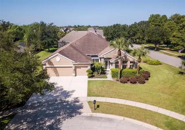 3rd image of 1733 Bridgets Ct, Kissimmee, FL 34744 | MLS# O6428985