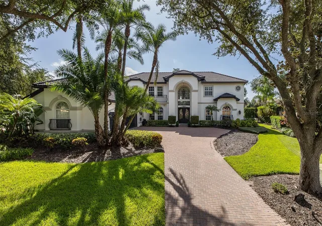 Photo 1 of Mansion for sale at 10628 Pontofino Cir, Trinity, FL 34655 | MLS# W7888062 | Listing updated on 2026-08-12