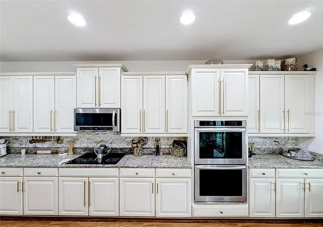 Photo 3 of Single family home for sale at 726 Woods Landing Dr, Minneola, FL 34715 | MLS# S5154590 | Listing updated on 2026-08-24