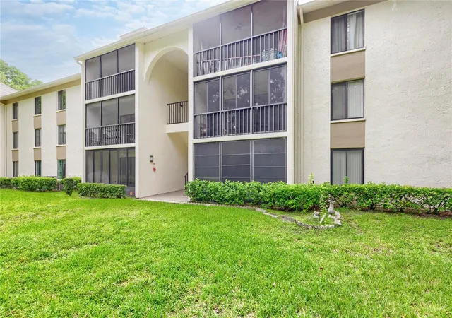 28th image of 3232 Lake Pine Wy E #B1, Tarpon Springs, FL 34688 | MLS# TB8533734