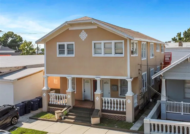 2nd image of 2904 W Chestnut St #1-4, Tampa, FL 33607 | MLS# O6429035