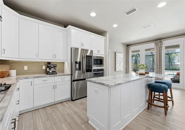 3rd image of 4004 Nw 63Rd St, Gainesville, FL 32606 | MLS# GC542313