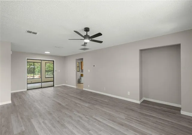 Photo 4 of Single family home for sale at 12185 SE 61st Court, Belleview, FL 34420 | MLS# G5115701 | Listing updated on 2026-09-08