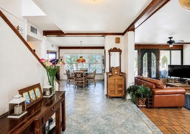 4th image of 4929 N River Shore Dr, Tampa, FL 33603 | MLS# TB8533871