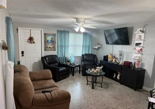 Photo 3 of Single family home for sale at 11113 102nd Lane, Largo, FL 33773 | MLS# TB8533887 | Listing updated on 2026-09-28