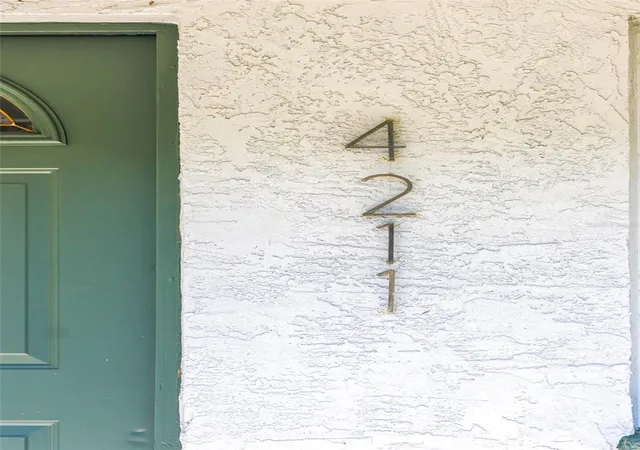 Photo 2 of Single family home for sale at 4211 W Bay View Ave, Tampa, FL 33611 | MLS# TB8533892 | Listing updated on 2026-08-19