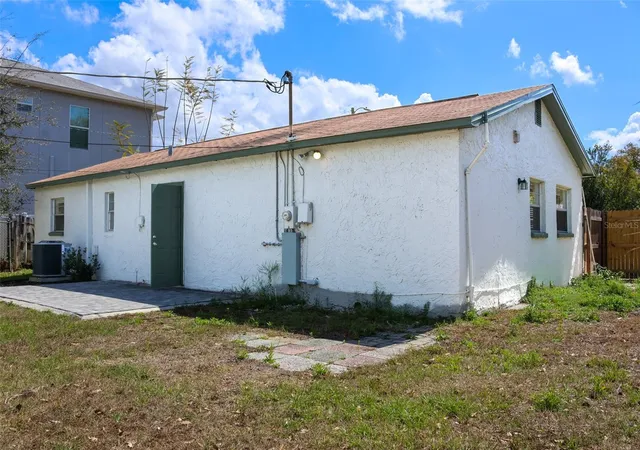Photo 26 of Single family home for sale at 4211 W Bay View Ave, Tampa, FL 33611 | MLS# TB8533892 | Listing updated on 2026-08-19