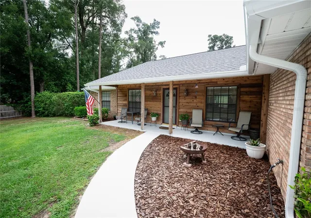 Photo 2 of Single family home for sale at 23816 Oak Tree Dr, Sorrento, FL 32776 | MLS# G5115714 | Listing updated on 2026-08-19