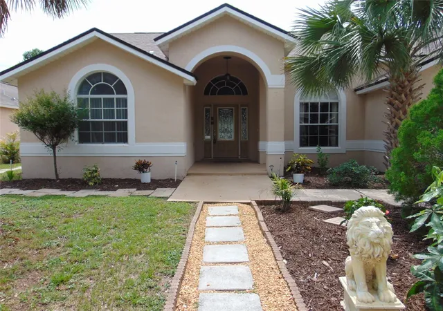 Photo 2 of Sale Pending at 3126 Samosa Hl Cir, Clermont, FL 34714 | MLS# O6429195 | Listing updated on 2026-08-31