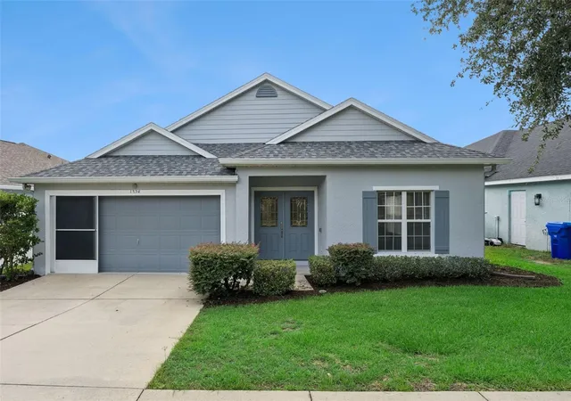 Photo 1 of Single family home for sale at 1324 Kellogg Dr, Tavares, FL 32778 | MLS# G5115716 | Listing updated on 2026-10-01