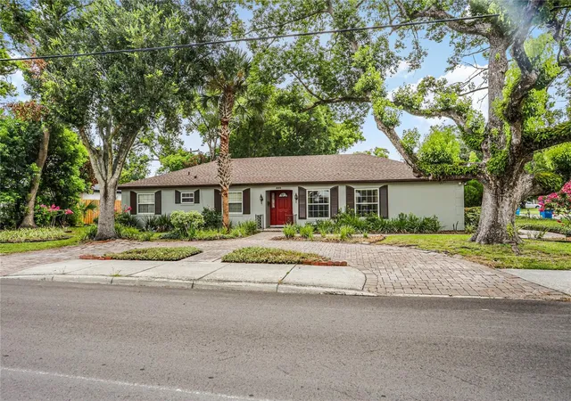1st image of 550 Arapaho Trl, Maitland, FL 32751 | MLS# O6429213