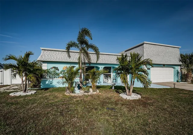 Photo 5 of Single family home for sale at 3627 Grayton Dr, New Port Richey, FL 34652 | MLS# TB8533957 | Listing updated on 2026-08-31